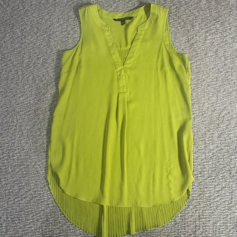 Zac & Rachel Lime Green Pleated Back Sleeveless Blouse Small V-Neck High-Low